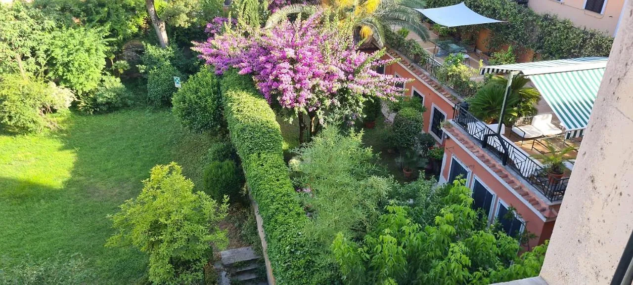 Villa Riari Garden Roma İtalya