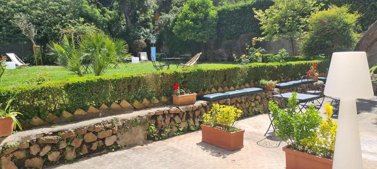 Villa Riari Garden Rom