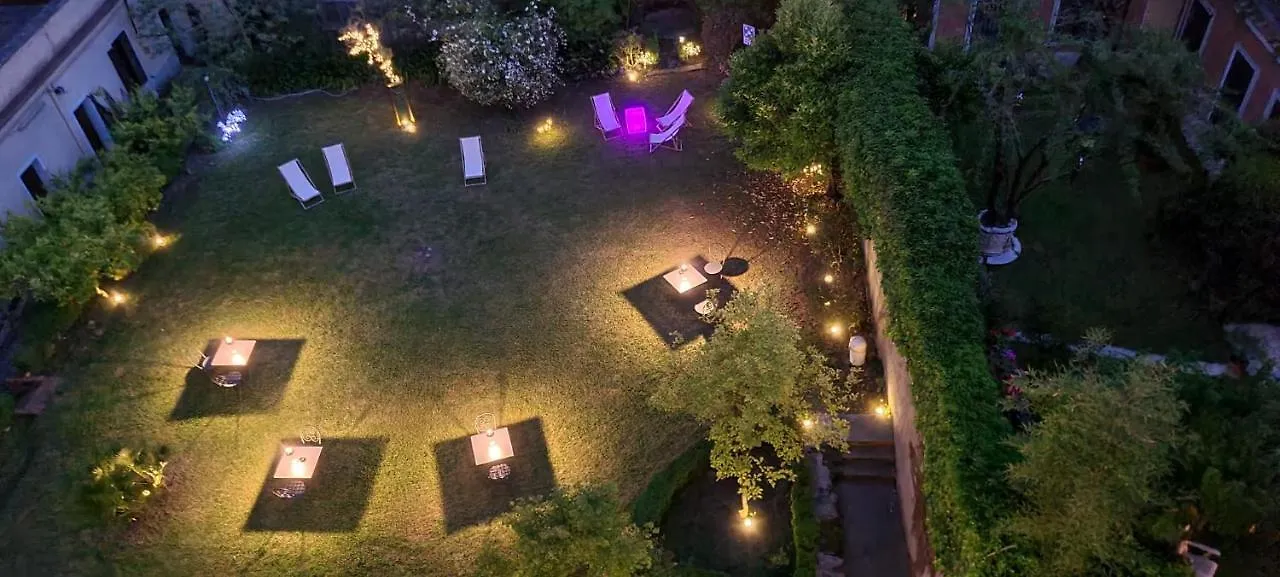 روما Villa Riari Garden فندق مبيت وإفطار